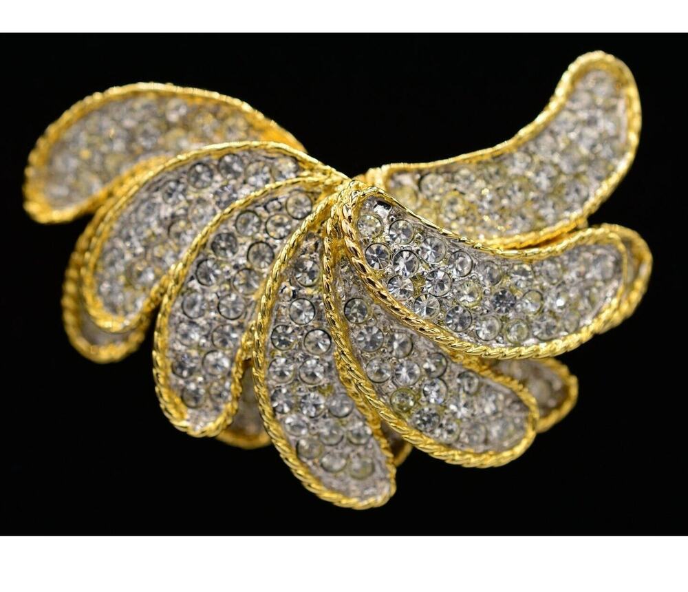 Vintage Crystal Floral Pin Brooch Gold Sparkling Rhinestone Chunky 1980s Bin4